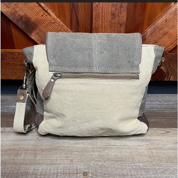 Myra Bag Star Leather Canvas Upcycled Crossbody Purse NWT - Picture 8 of 11